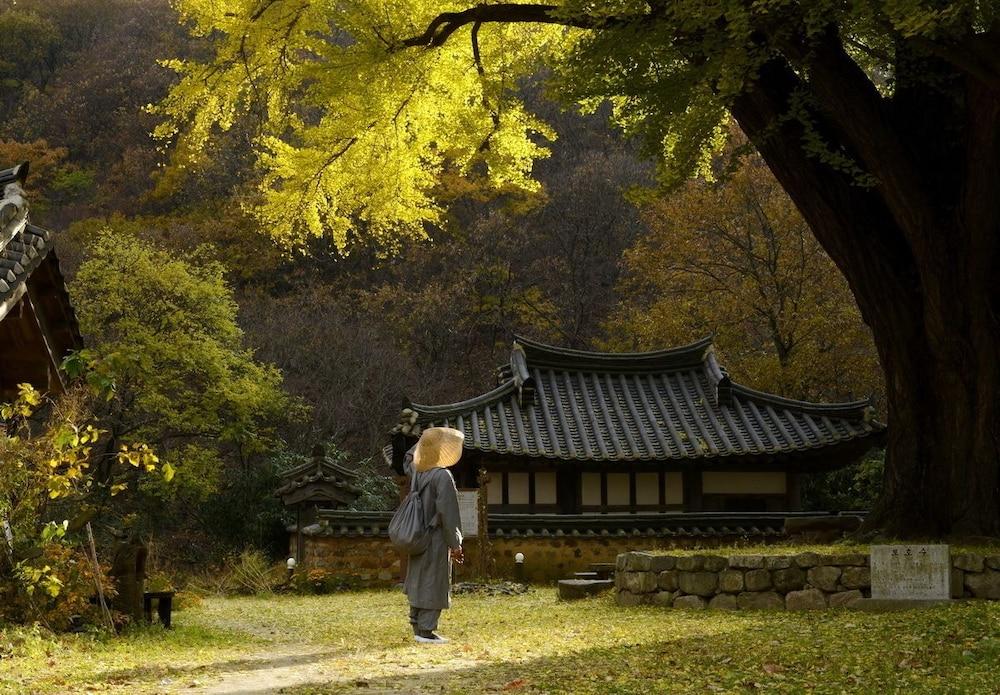 Hill Motel Gyeongju Bagian luar foto